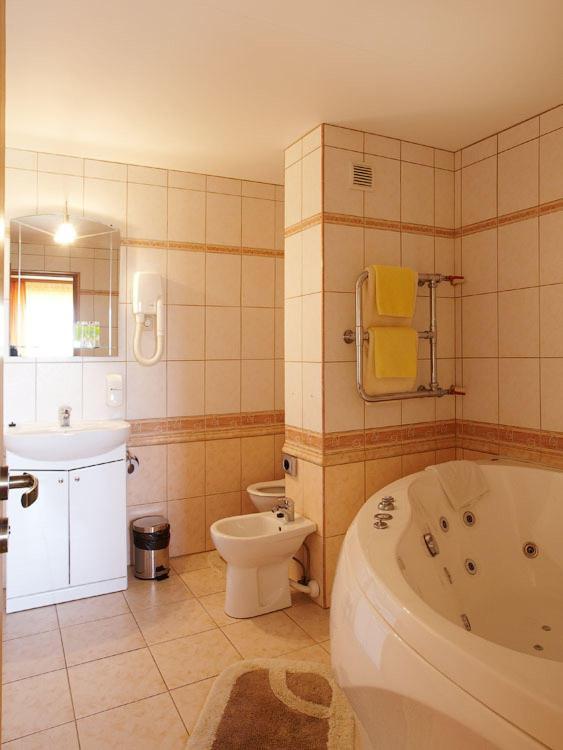 Hotel Talsi Δωμάτιο φωτογραφία
