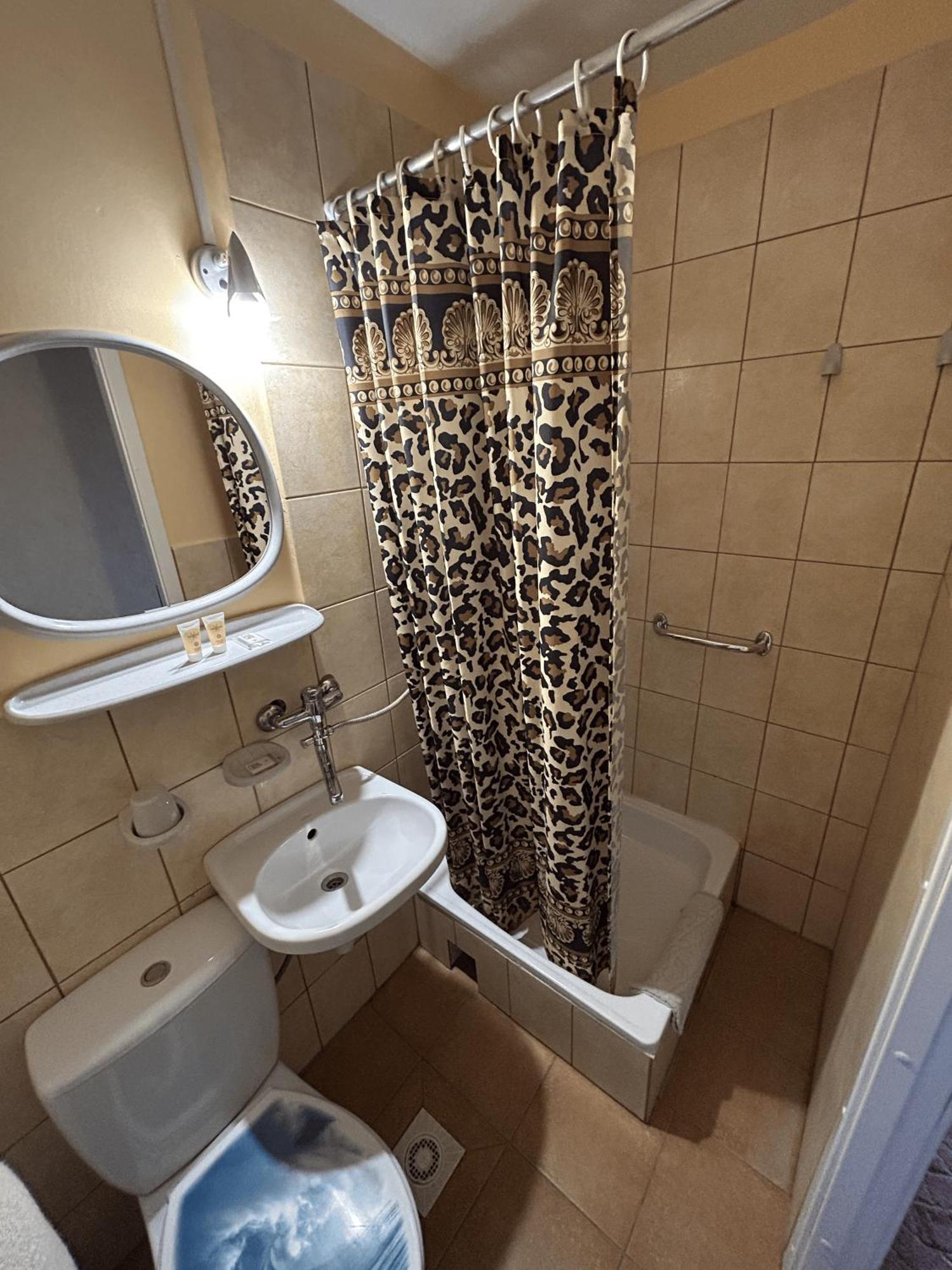 Hotel Talsi Εξωτερικό φωτογραφία